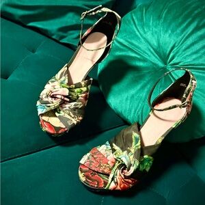 Chinese Laundry Floral Heels